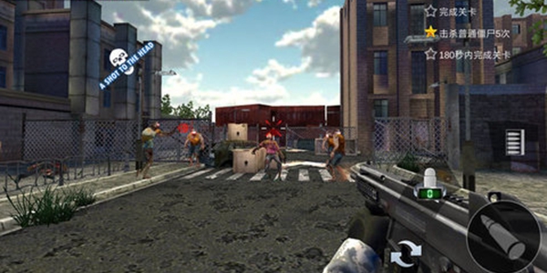 一个拿枪打一群怪物的手机游戏